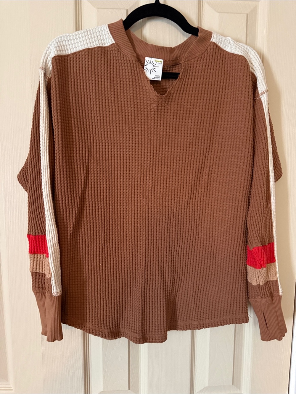 Offline by aerie.  Xs Waffle Knit Pullover Top in Brown with Cream & Red Accents